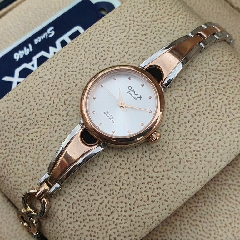 Omax JJL814 Ladies Watch Online in Pakistan